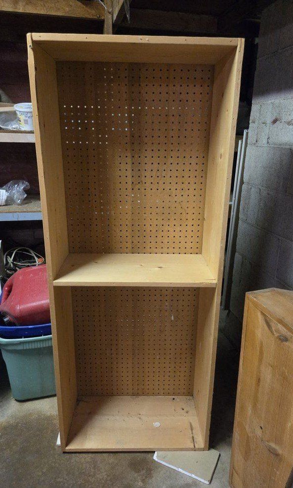 Wooden Storage Shelf Bookcase with Pegboard Backing