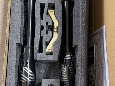 BNIB RFloXa Hawk31 Pro Fork (FCG31RVP)- Fits Surron/Talaria