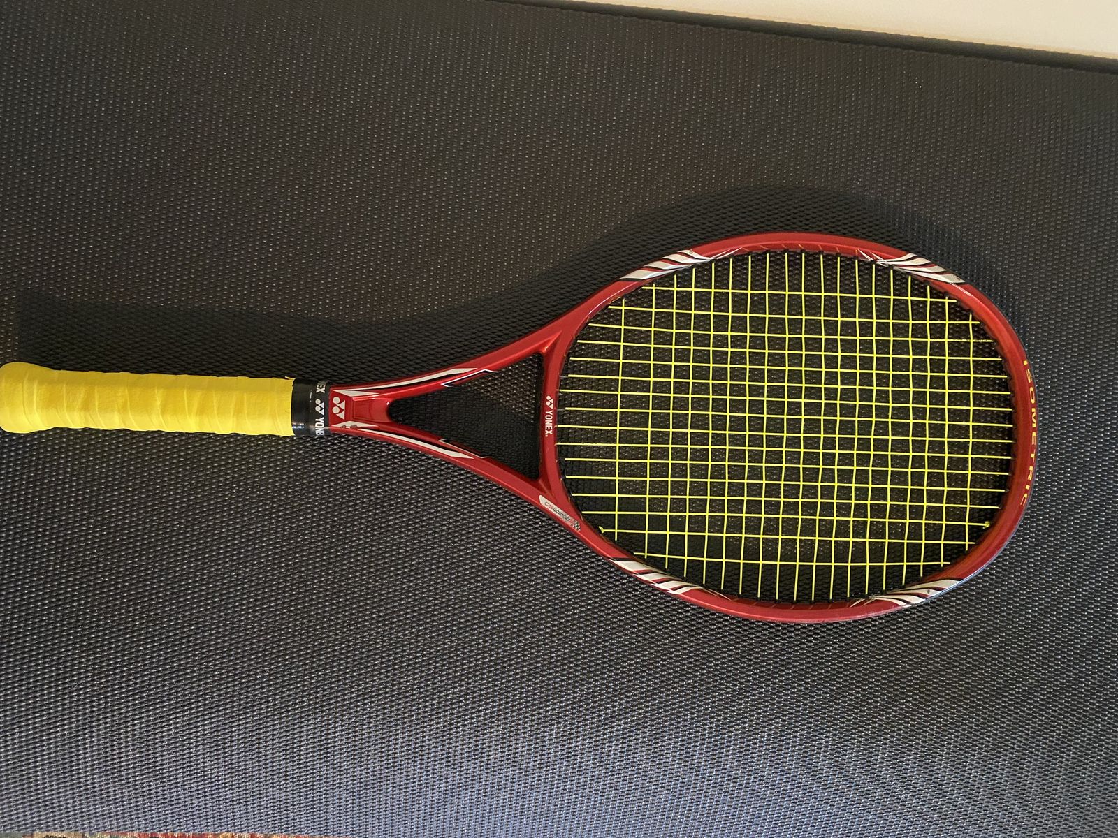 Yonex RDiS 100 Tennis Racquet