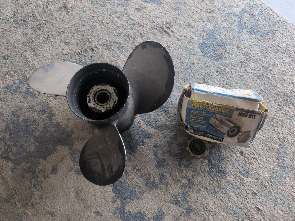 MasterGuard Interchangeable Hub Kit & Propeller - Outboard Boat Engine Part