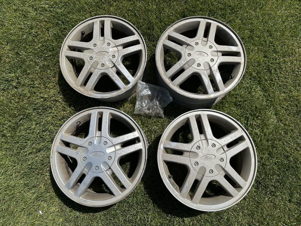 ‘98 Mustang Wheels