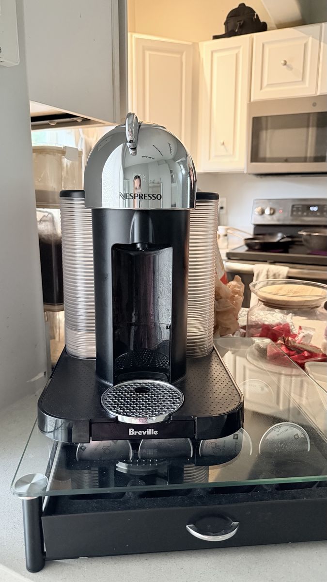 Breville Nespresso Coffee and Espresso Maker