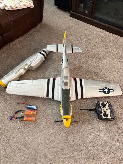 P-51 RC Plane - large - with radio Dynam 47inch wingspan