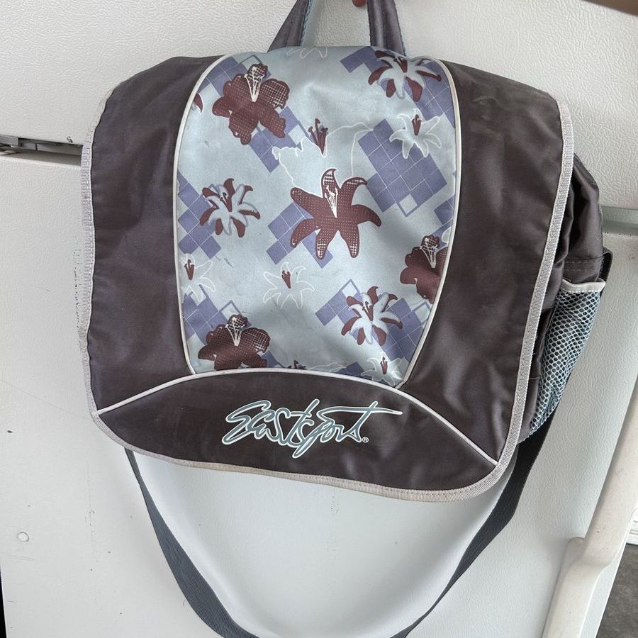 Eastport Floral Bag & Clear Tie-Dye Duffle Bag