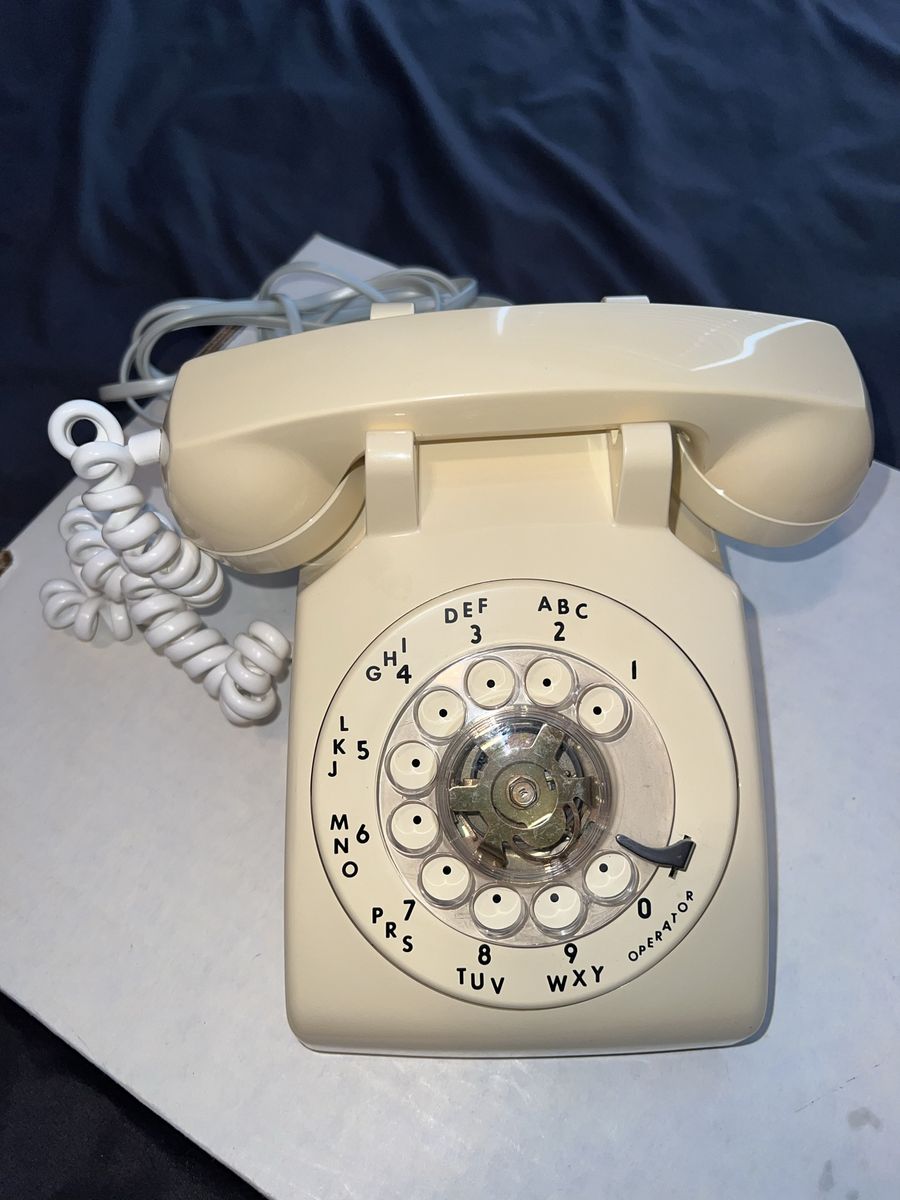 ITT Rotary Dial phone 1979