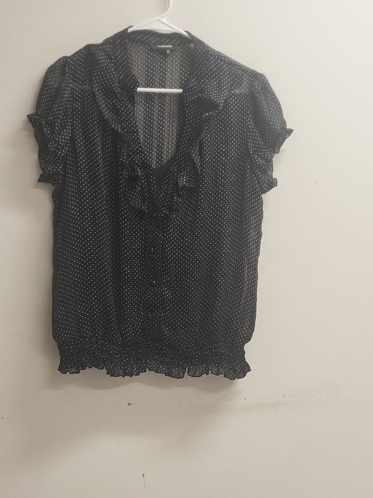 Mynamichelle Black & White Polka Dot Ruffle Blouse Size XL