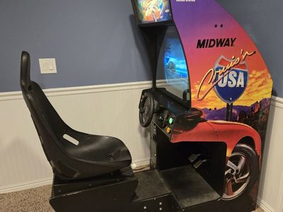 Cruisin USA Arcade Game