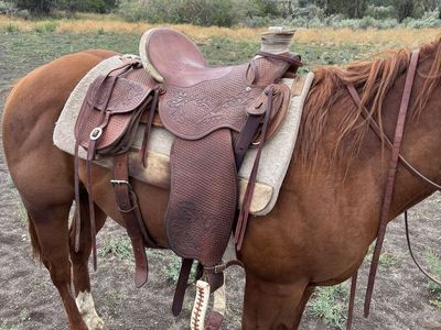 Like-New hand crafted Custom Rafter K Saddle 15.5in