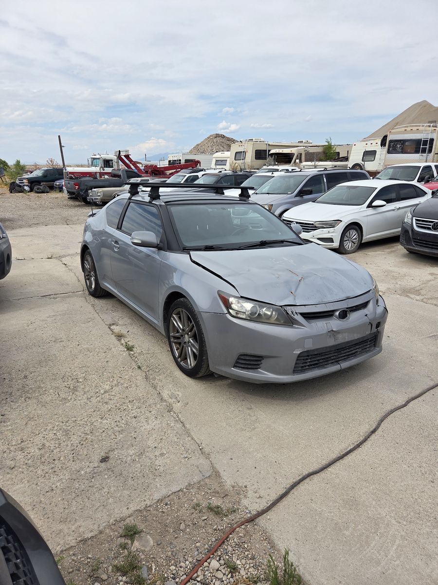 2012 scion tC 4l auto fwd 187k miles VERY RELIABLE & DEPENDABLE CAR NEED IT GONE ASAP