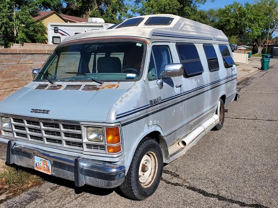 1989 Dodge Roadtrek camper van