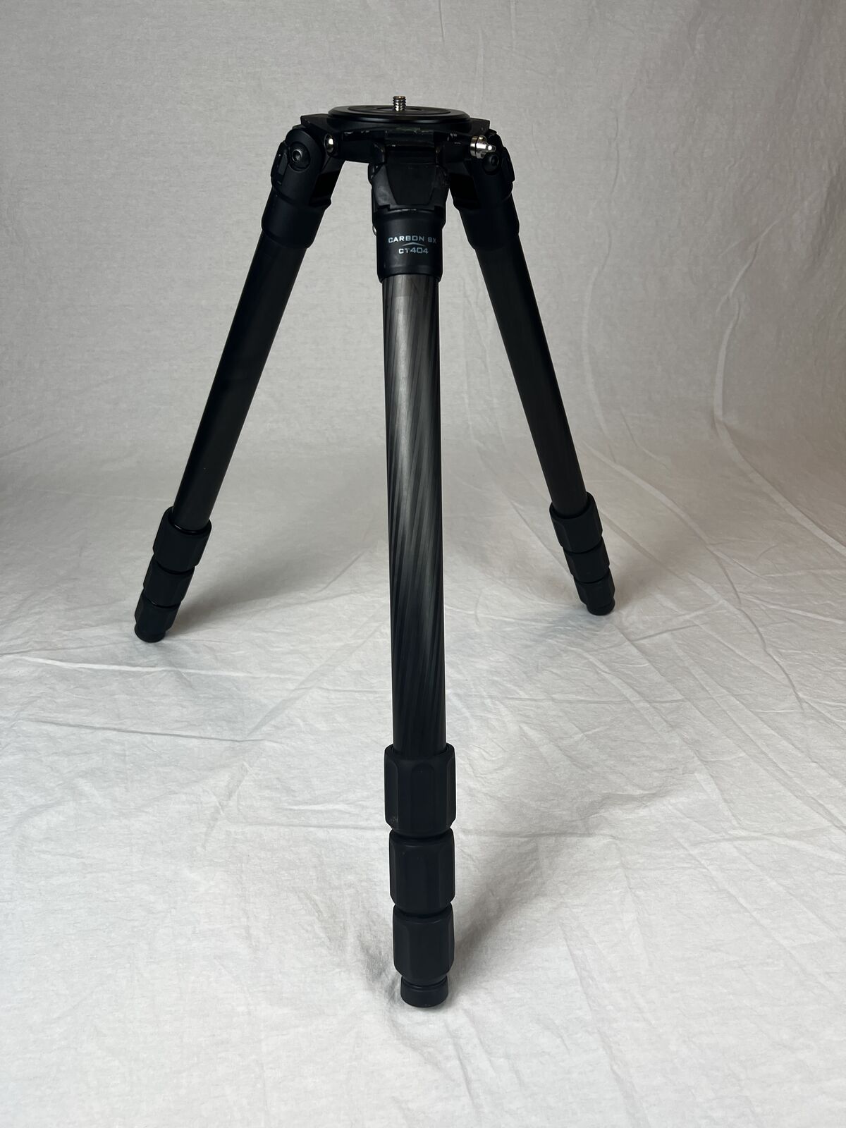 Induro Carbon 8X CT404 4 Section Tripod