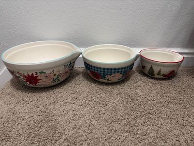 The Pioneer Woman "Sweet Rose" and Christmas Medley Mixing Bowls - Set of 3, Pour Spout, Ceramic See all pictures.