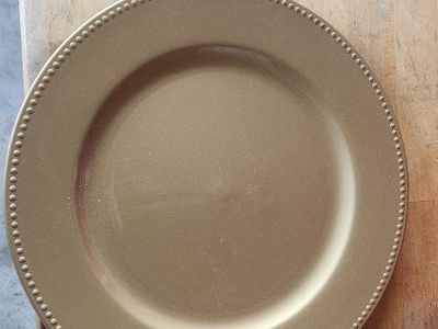 Plastic Gold Plates