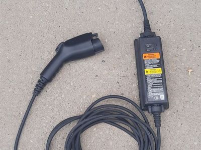 Chevrolet Volt EV Charger 120V Portable Charge Cord J1772 Plug