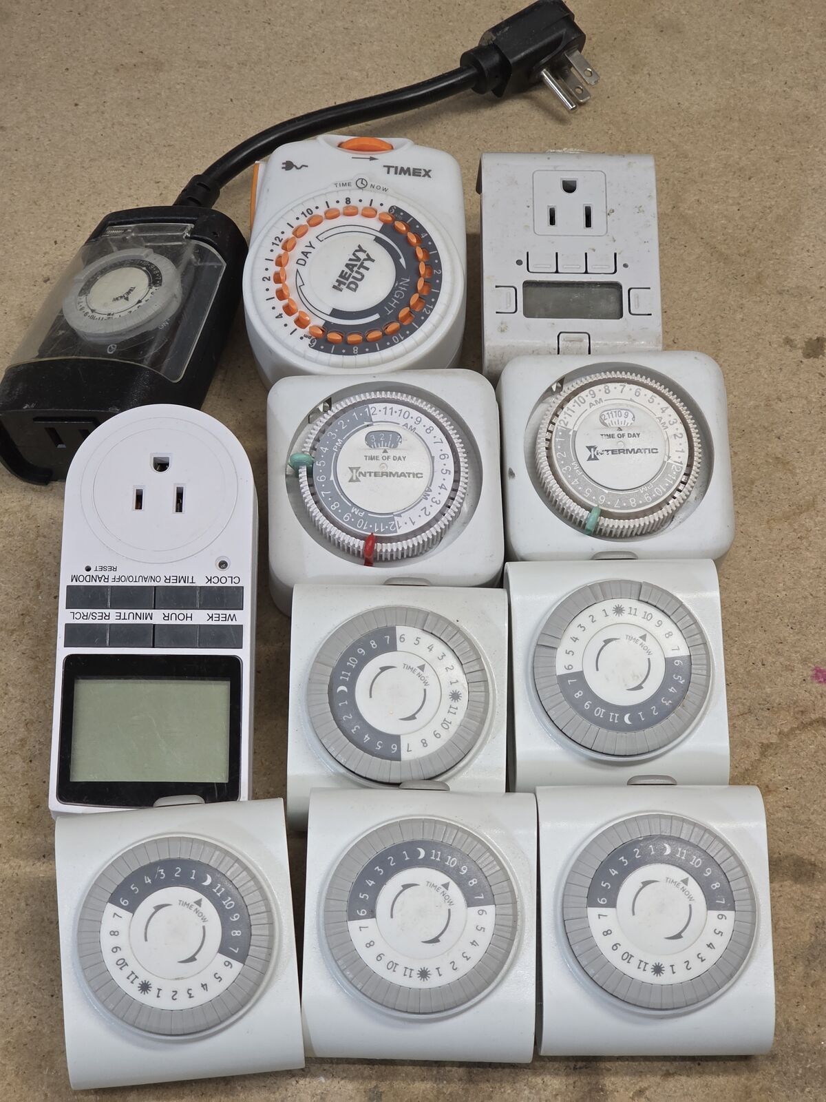 11 Wall Outlet Timers