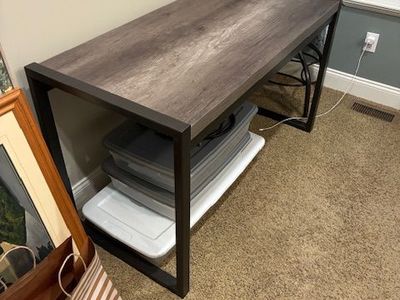 Office Desk - Table