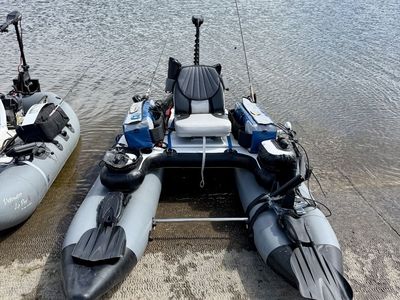 Dave Sadden Dagger Pontoon Boat