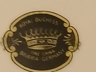 Royal Duchess Fine China Bavaria Germany Floral Dinner Plate