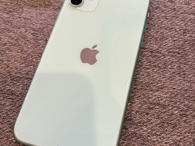 iPhone 11 128GB *unlocked*