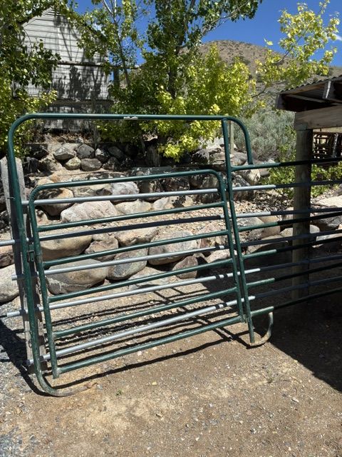 $1000 OBO Livestock Panels, water trough, hay feeder.