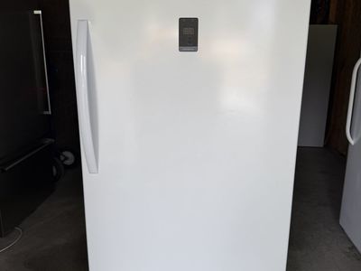 Upright fridge/freezer for sale
