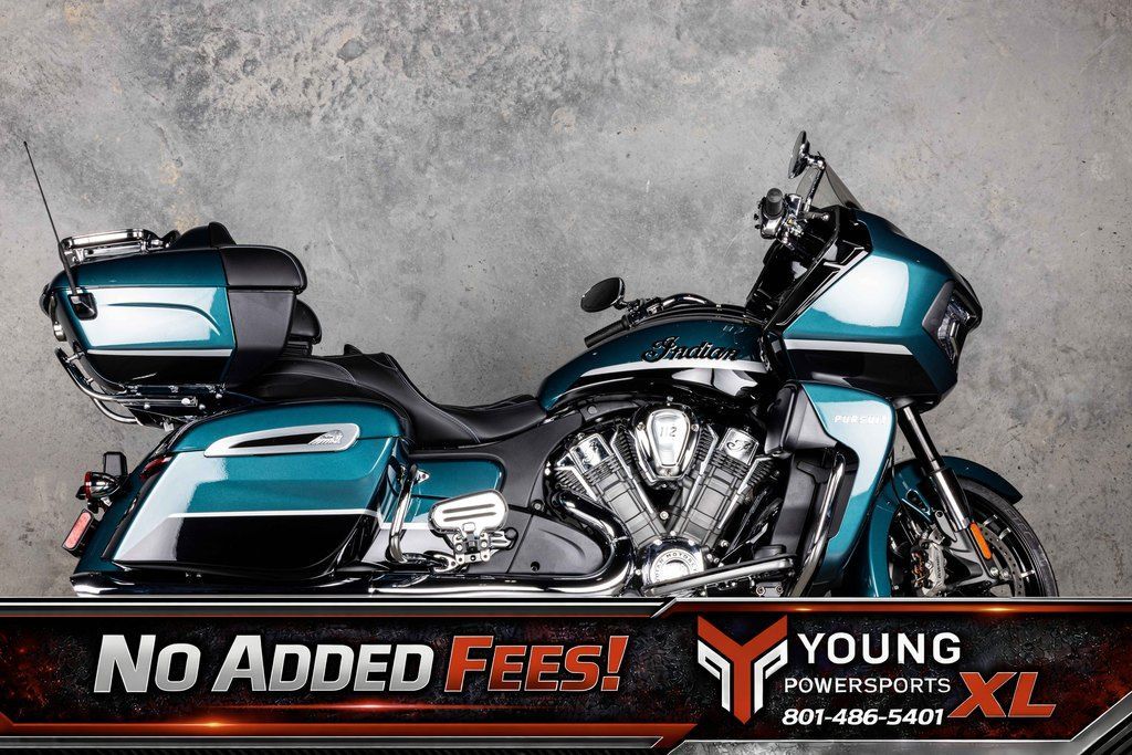 2026 Indian Motorcycle® Pursuit® Limited 112 w/PowerBand Audio Cascade Green with Black Metallic