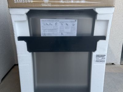 Samsung 24" Smart Built-In Dishwasher Stainless Steel New