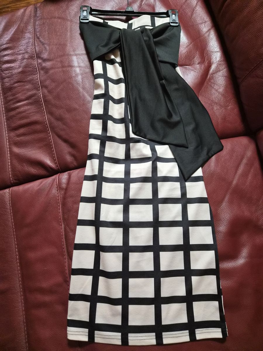 Shien Curve Pencil Long Skirt
