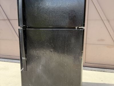 Fridge/freezer- free!
