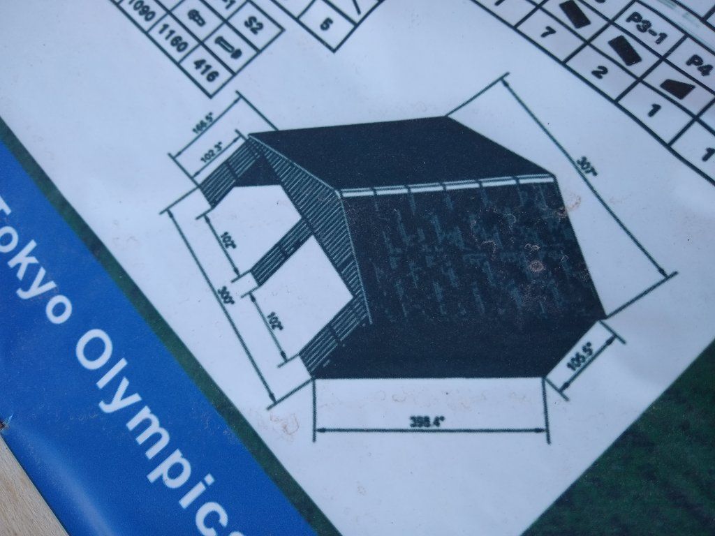 33' x 25' steel garage