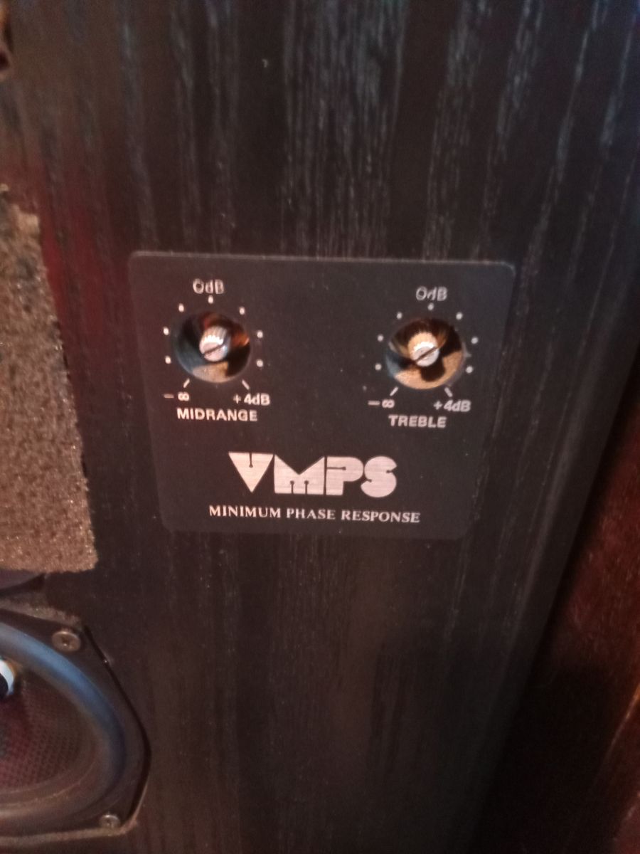 VMPS Minimum Phase Response Floorstanding Speakers - Vintage Audiophile Loudspeakers