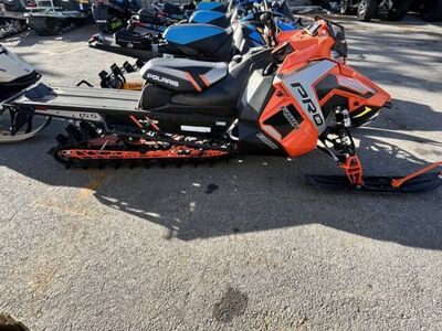 2017 Polaris® 800 PRO-RMK® 155 2.6" Series 6.0 Sno