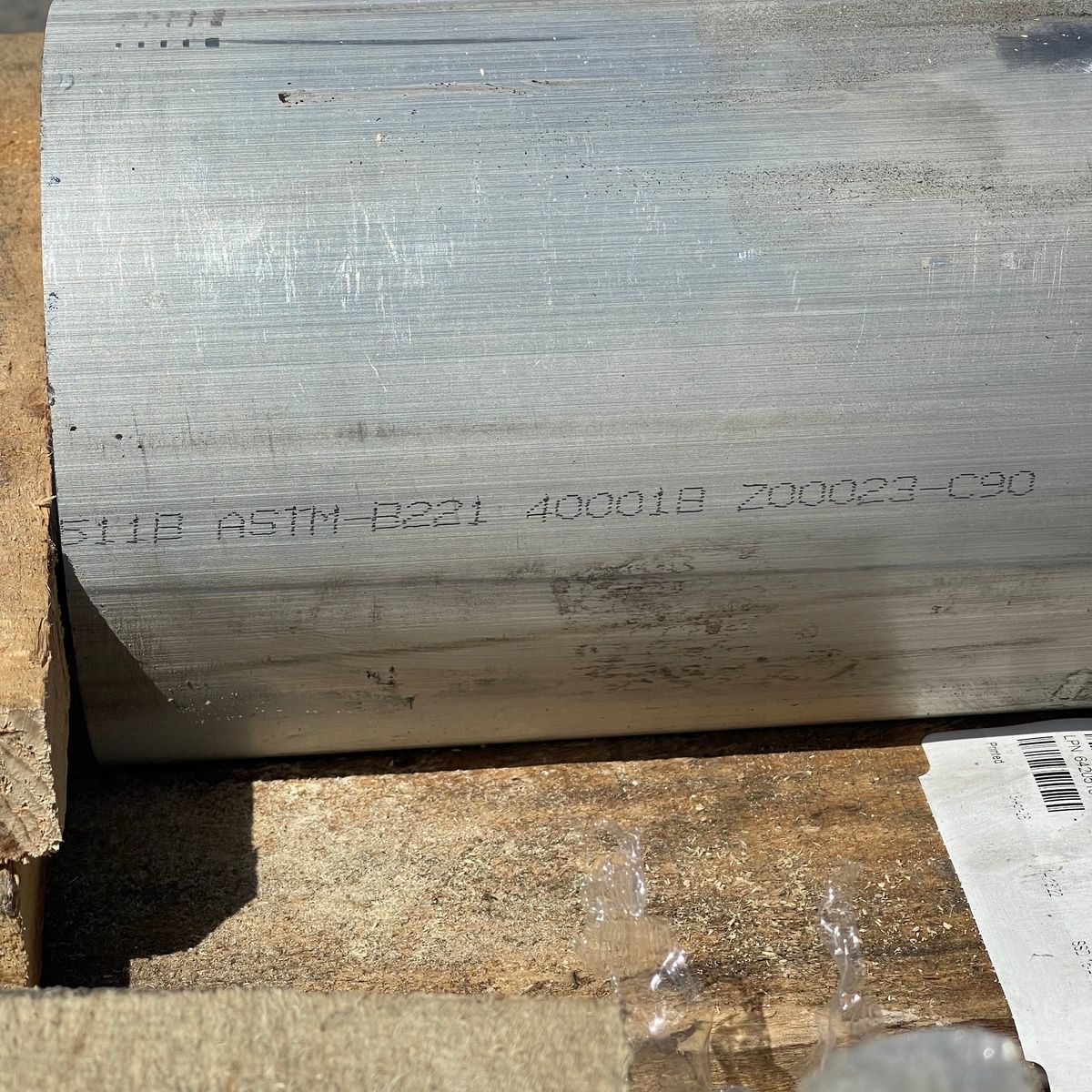 Main image 6