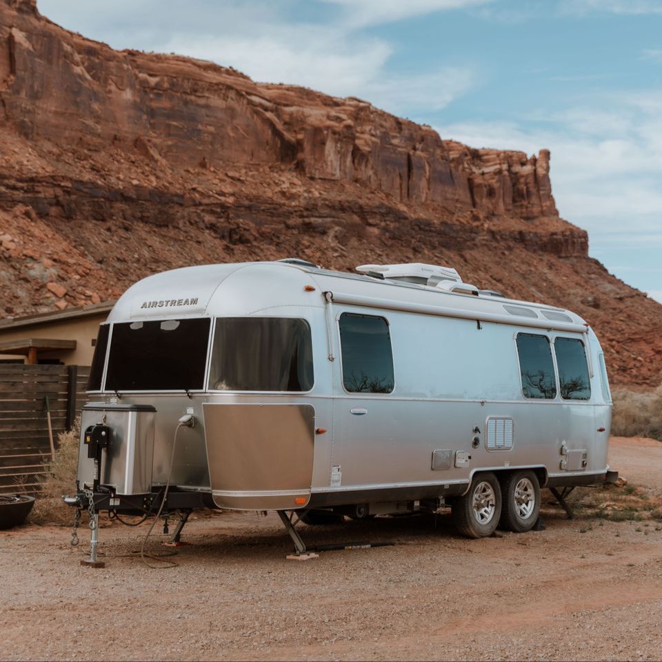 2015 Airstream International Signature 25RB