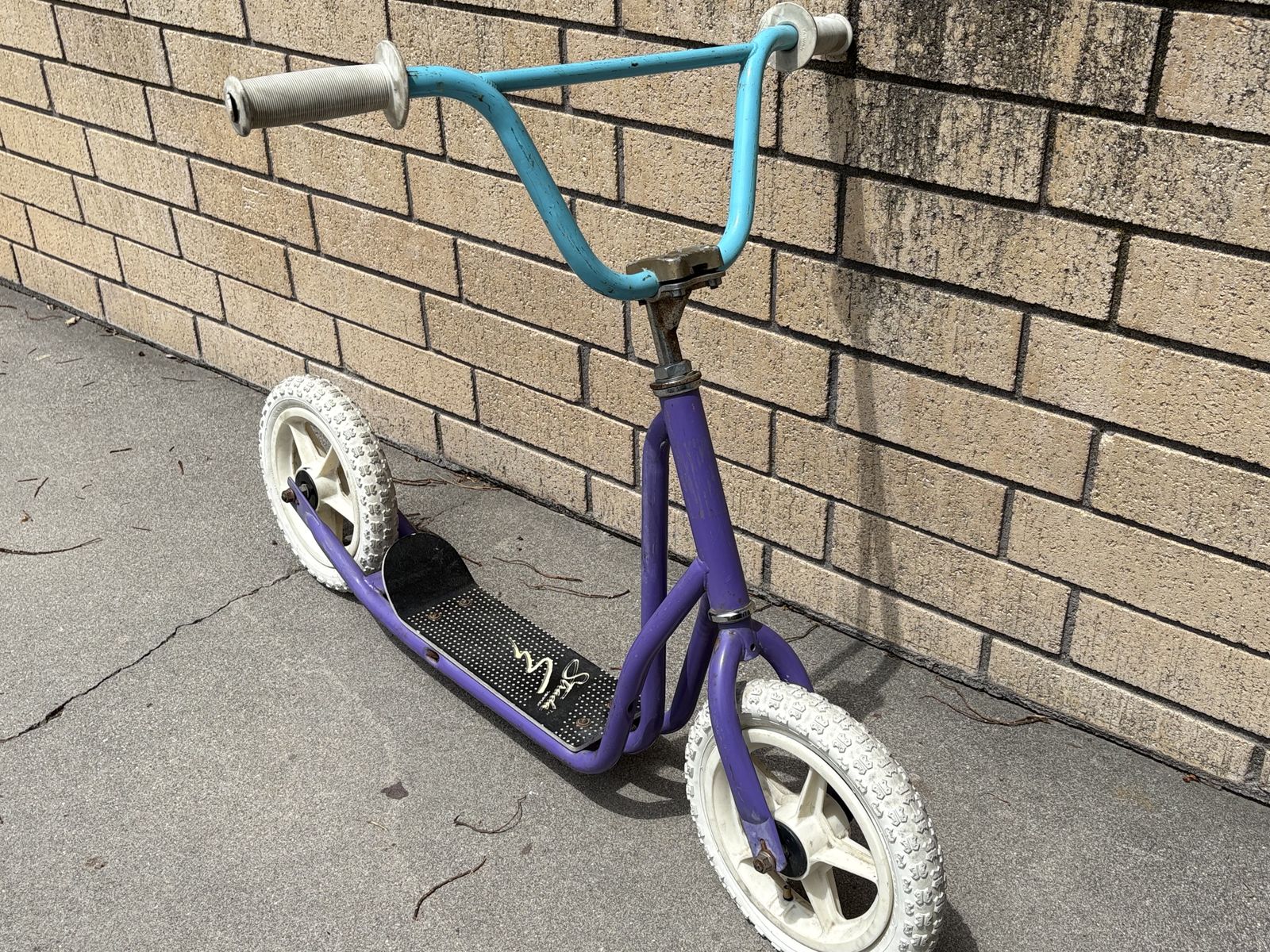 “Totally Rad” vintage 1980’s Variflex Strada BMX scooter