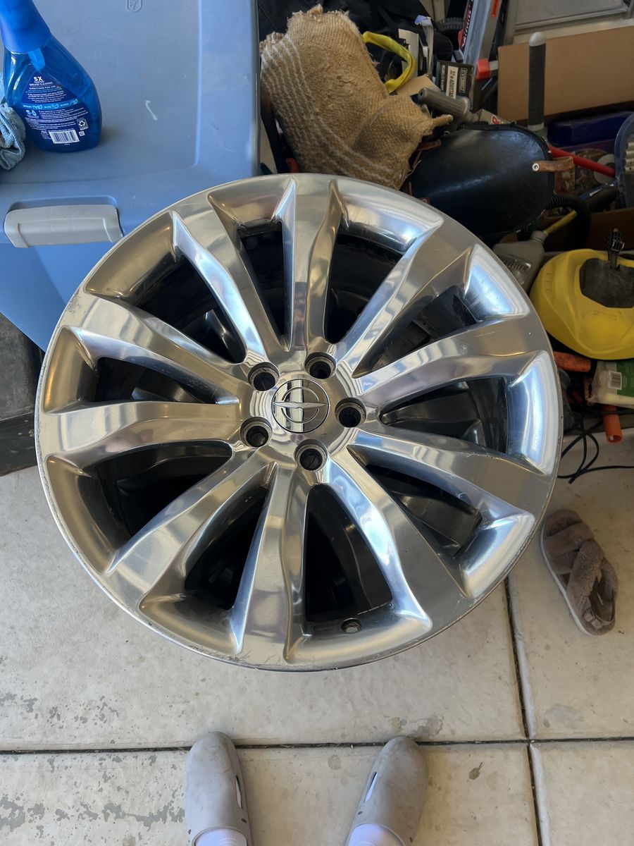 2018 Chrysler 300 20” wheels set of 4