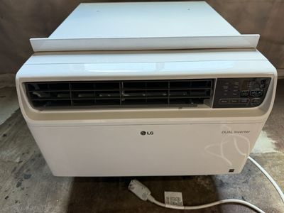 14,000 BTU LG Air Conditioner AC Window Unit
