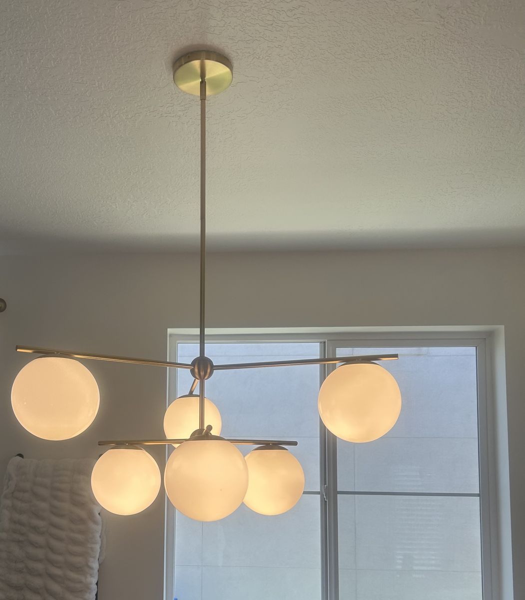 Light fixture