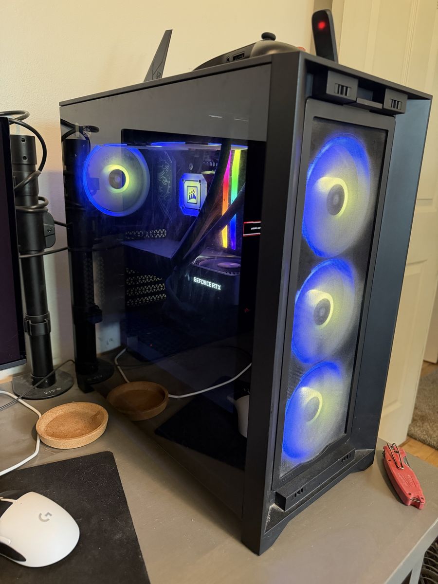 RTX 3080 Ti, i7-14700K, 32GB DDR5, 2TB M.2, Corsair Case/Cooling