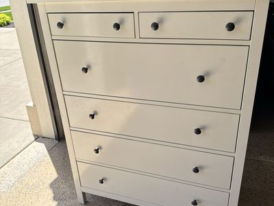 Like New IKEA Hemnes Dresser!!