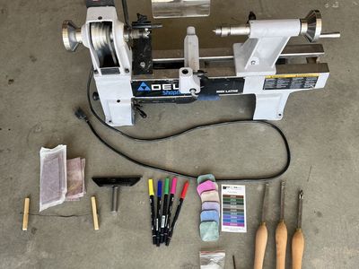 Delta ShopMaster Midi Lathe (LA200) with Turning Tools & Accessories. PLEASE READ ENTIRE DESCRIPTION