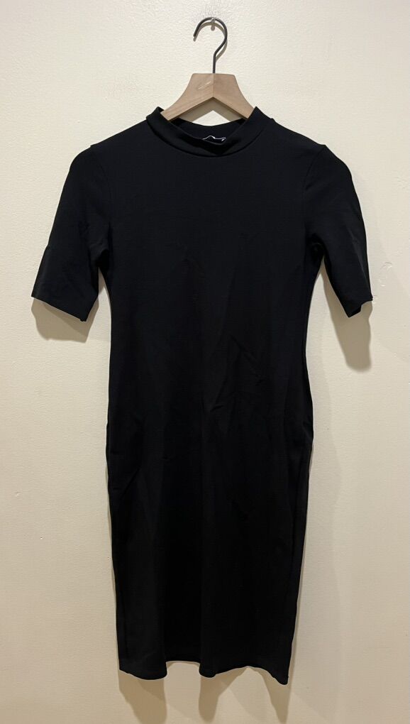 Zara Basic Black Short Sleeve Bodycon Dress Medium