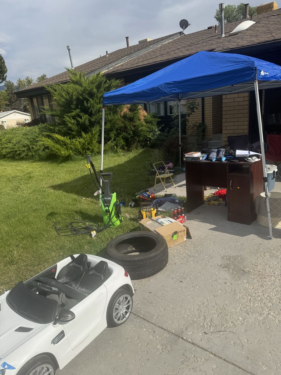 Garage Sale: Desk, Pressure Washer, Kids Car, PlayStation Controller & More