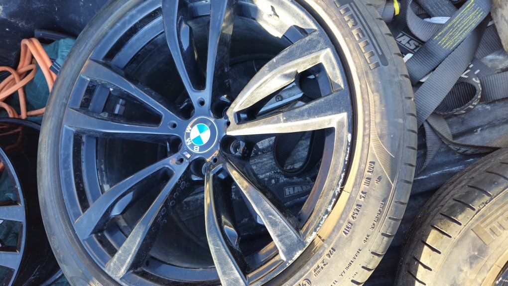 2017 BMW X5 20" BLACK RIM SET