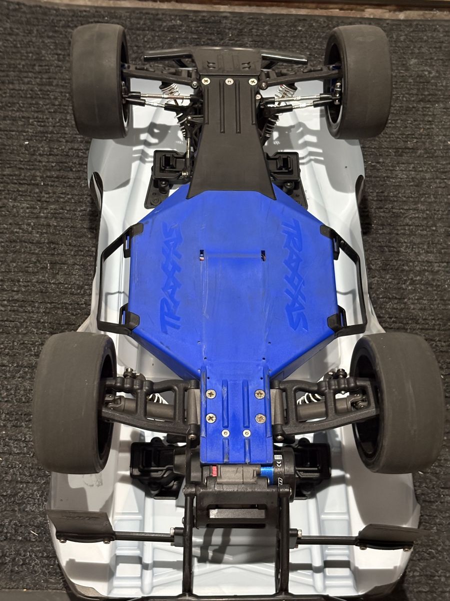 Main image 4