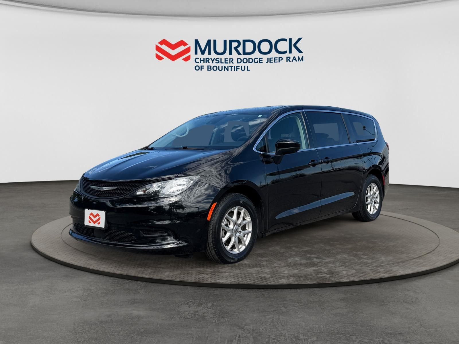 2024 Chrysler Voyager LX