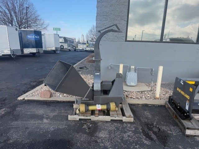 FOR RENT: Wood Chipper – Only $125/Day