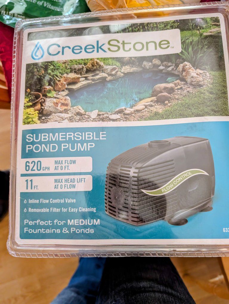 CREEKSTONE 620 GPH Submersible Pond Pump