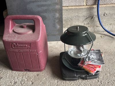 2 Coleman Propane Lanterns with Case & Extra Mantles - Camping/Outdoor Lighting