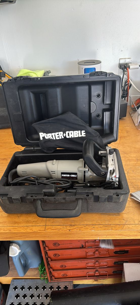 Porter Cable 557 Plate Biscuit Jointer with Hard Case